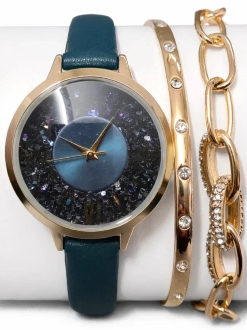 INC International Concepts Women’s Watch & Bracelet Set Gold Tone New Open Box
